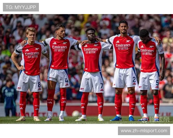 英超比赛中中场球员承担攻守转换双重职责，英超 中场