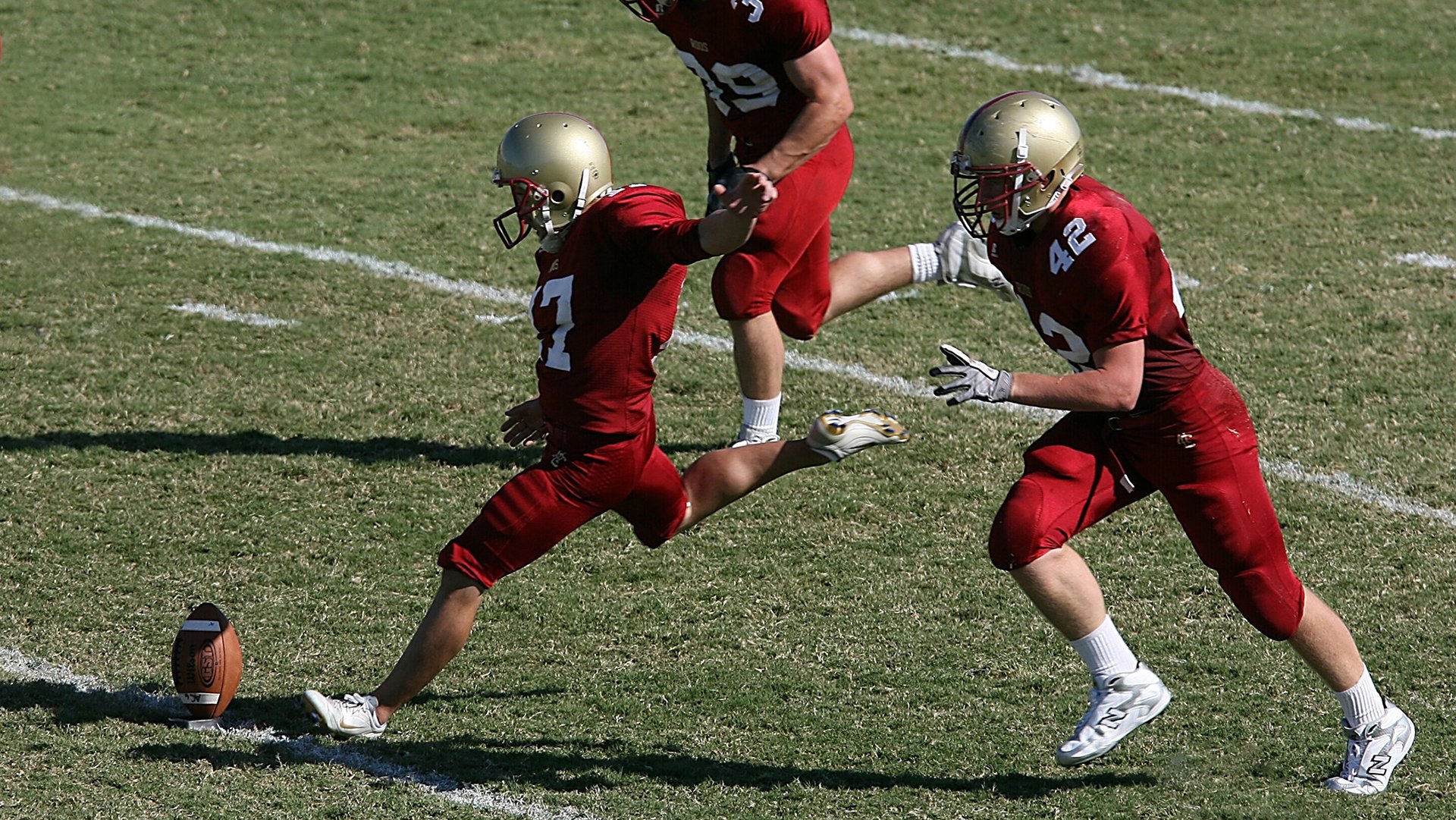 ac米兰官网-“尼古拉斯·桑特基的快速反应与精准控制,带领阿根廷美洲狮队走向未来”